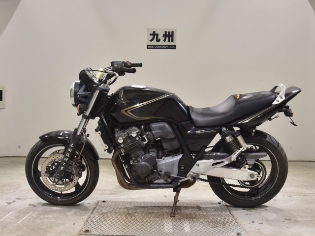 Honda CB400SFV-4
