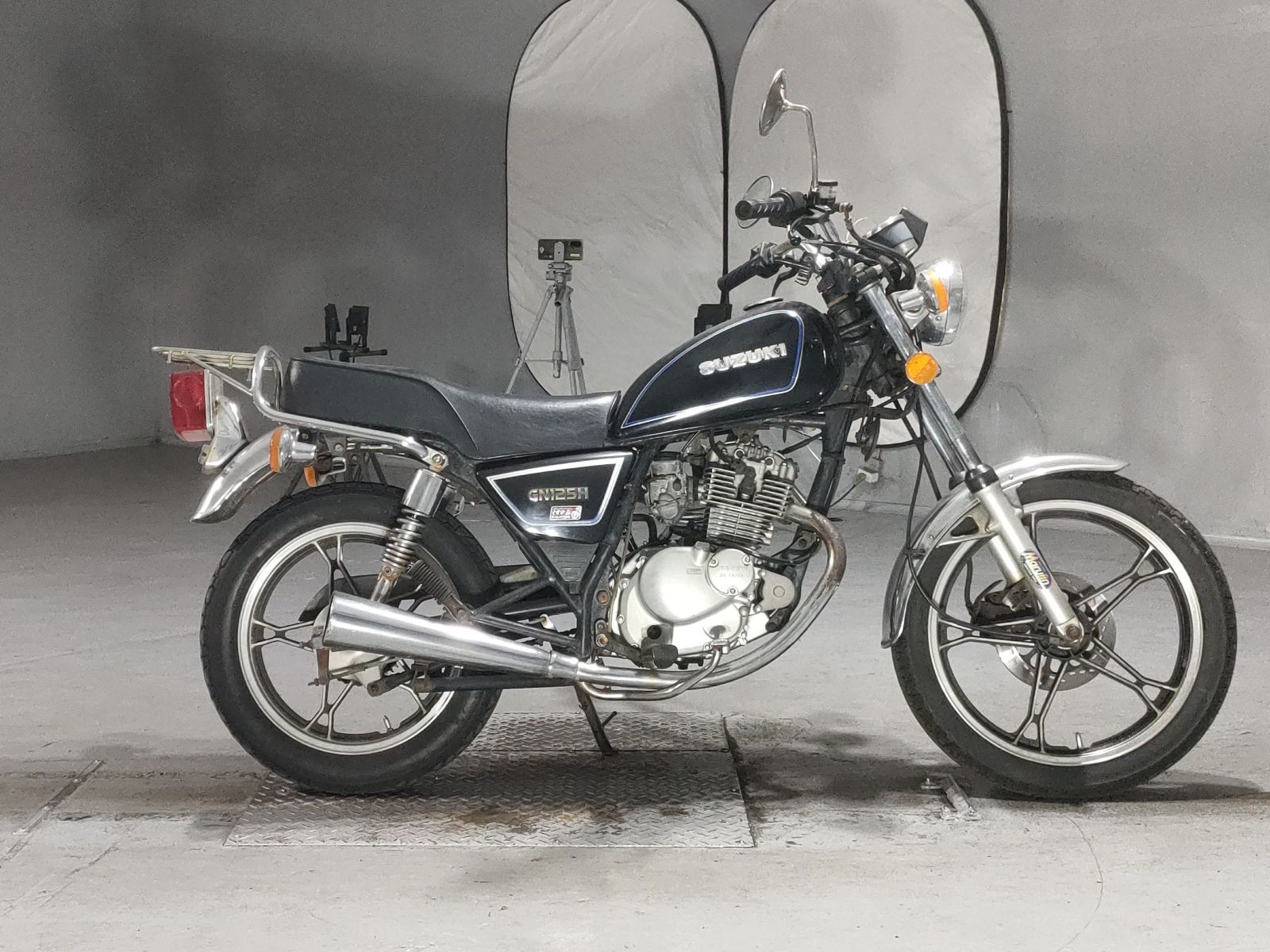 Suzuki GN125H