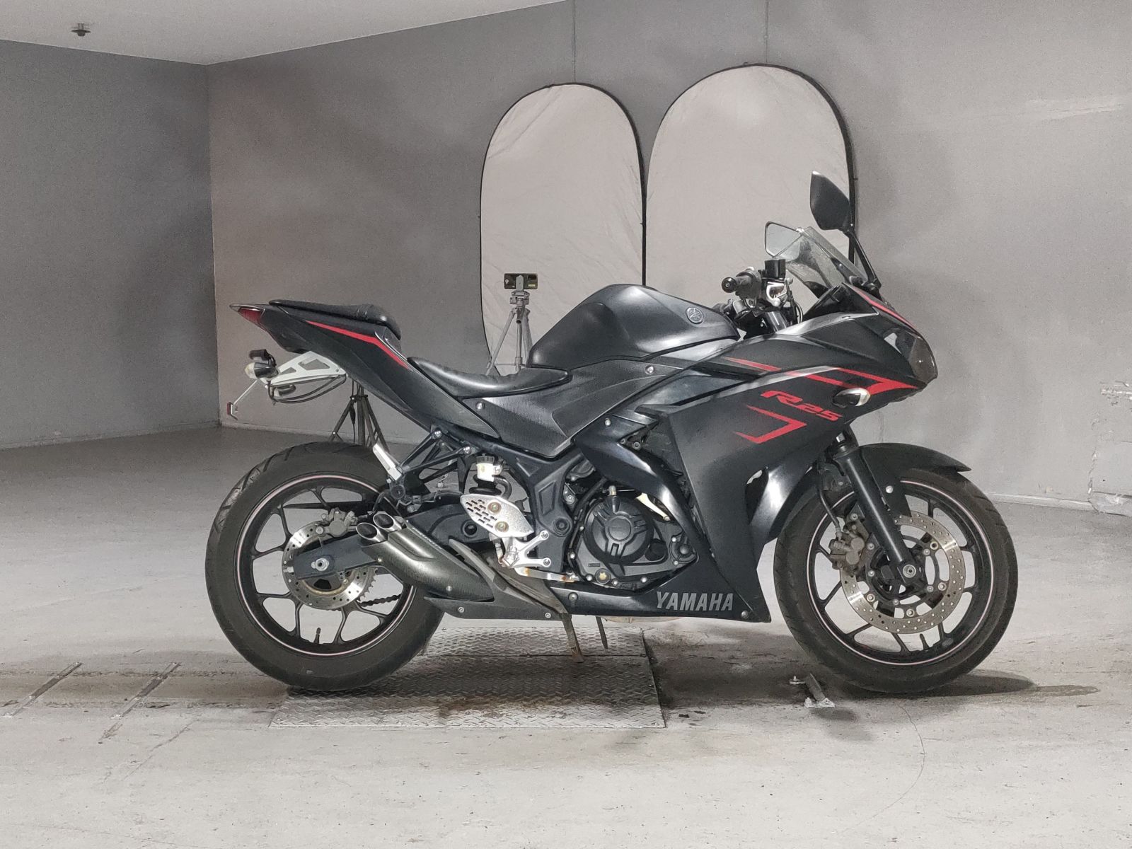 Yamaha YZF-R25