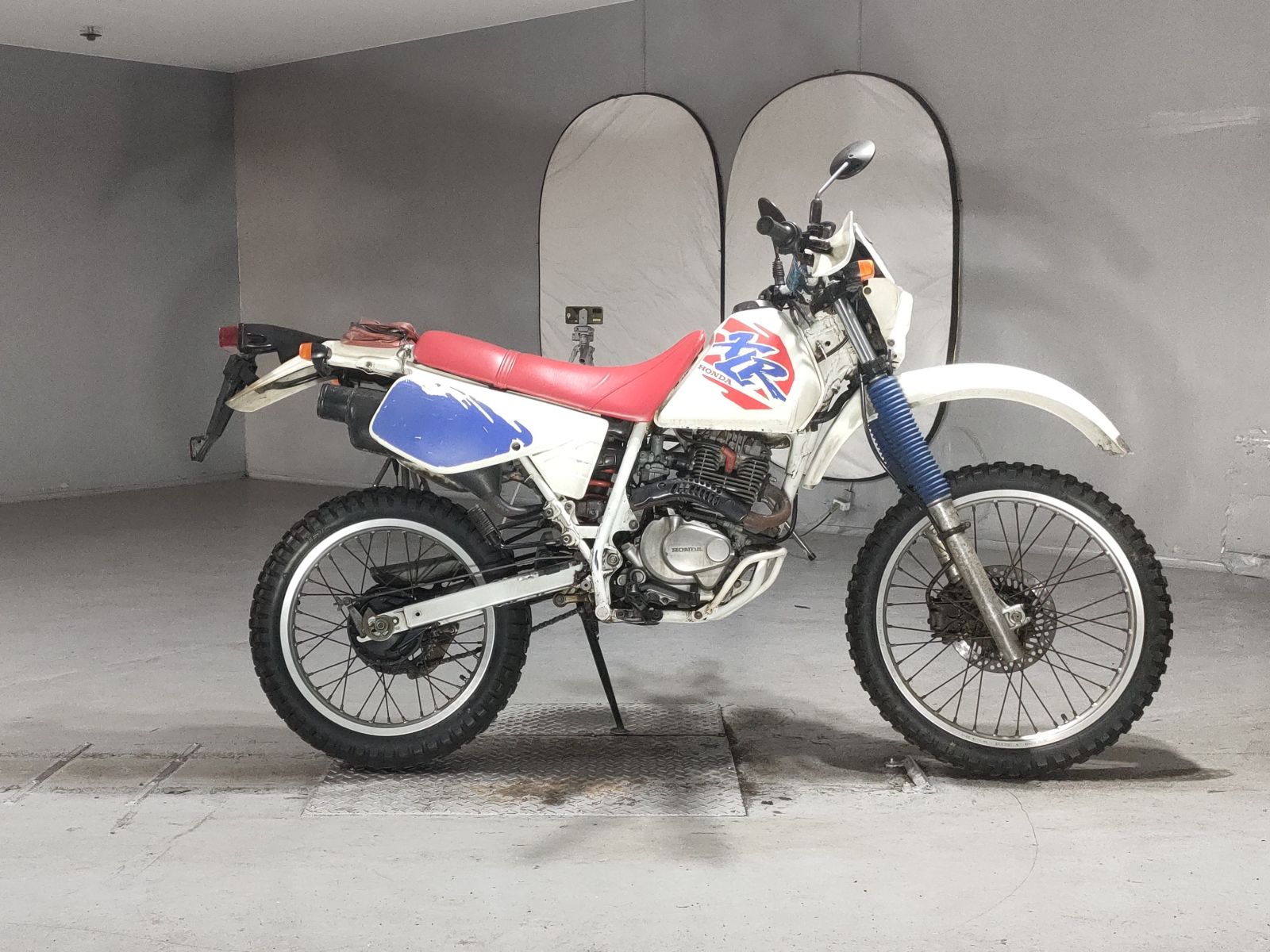 Honda XLR125R