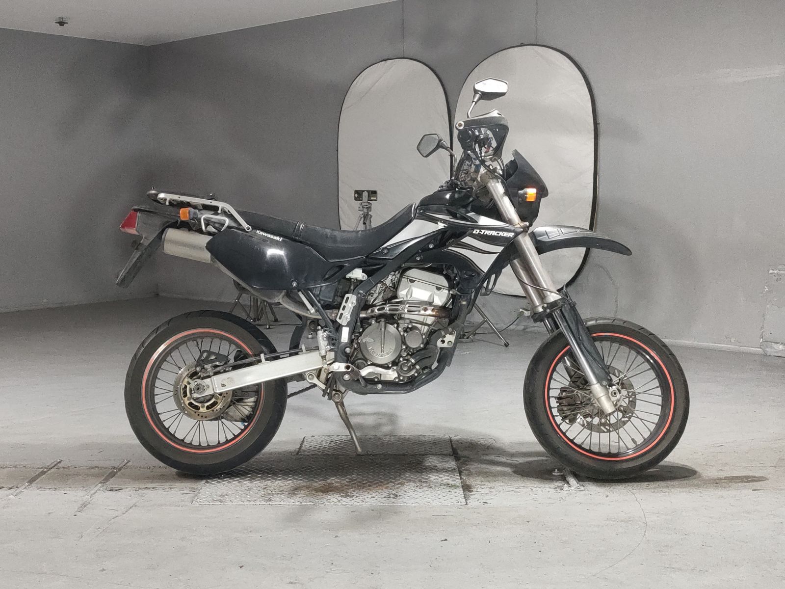 Kawasaki D-TRACKER