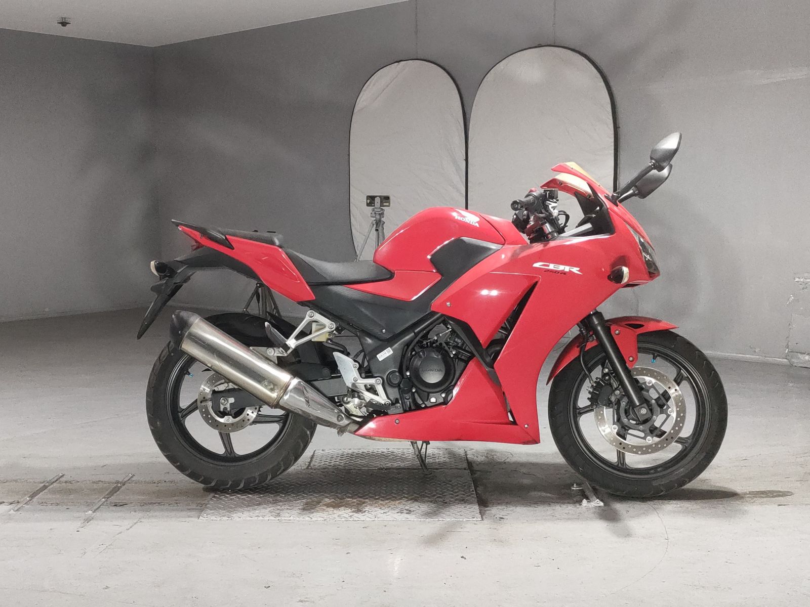 Honda CBR250R