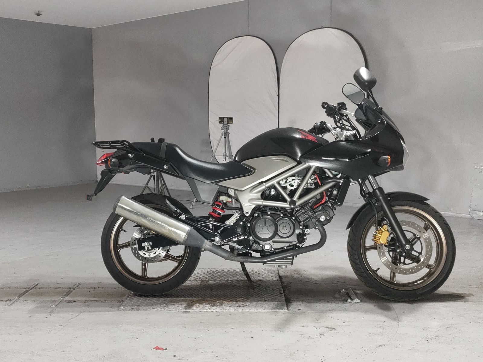 Honda VTR250F