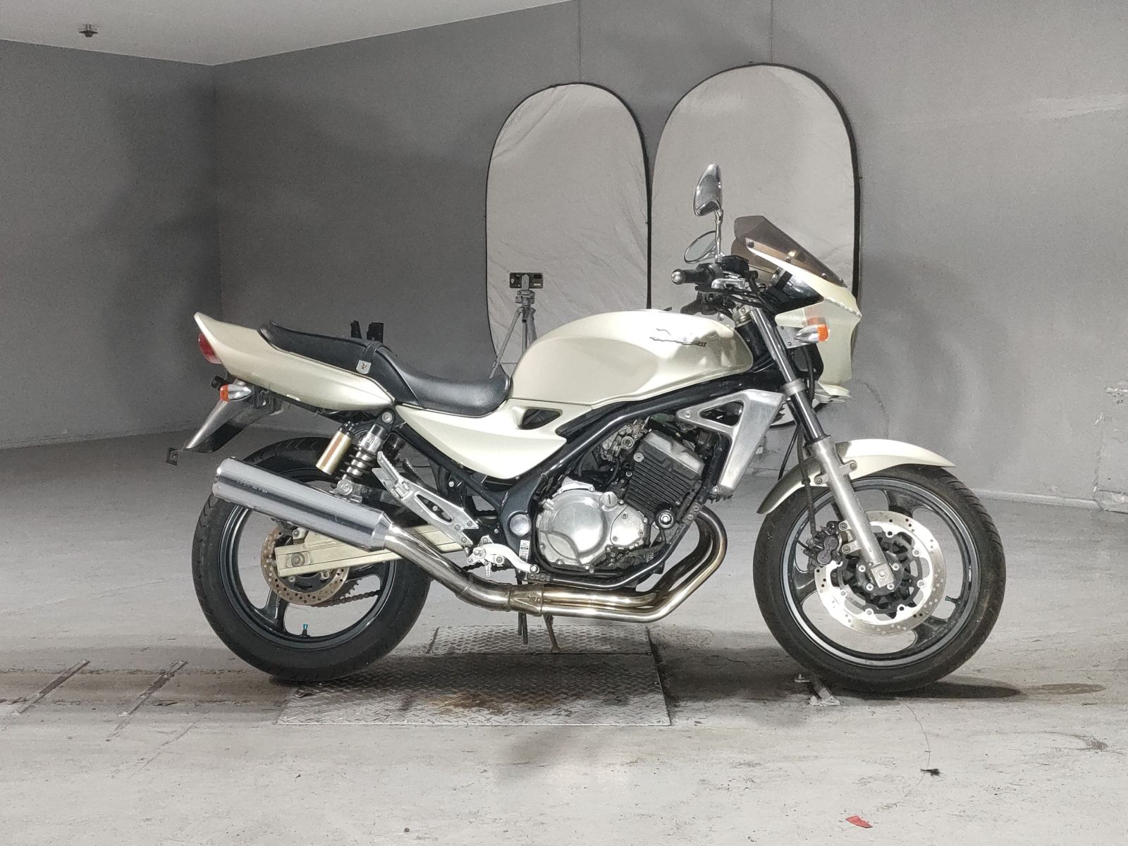 Kawasaki BALIUS250-2