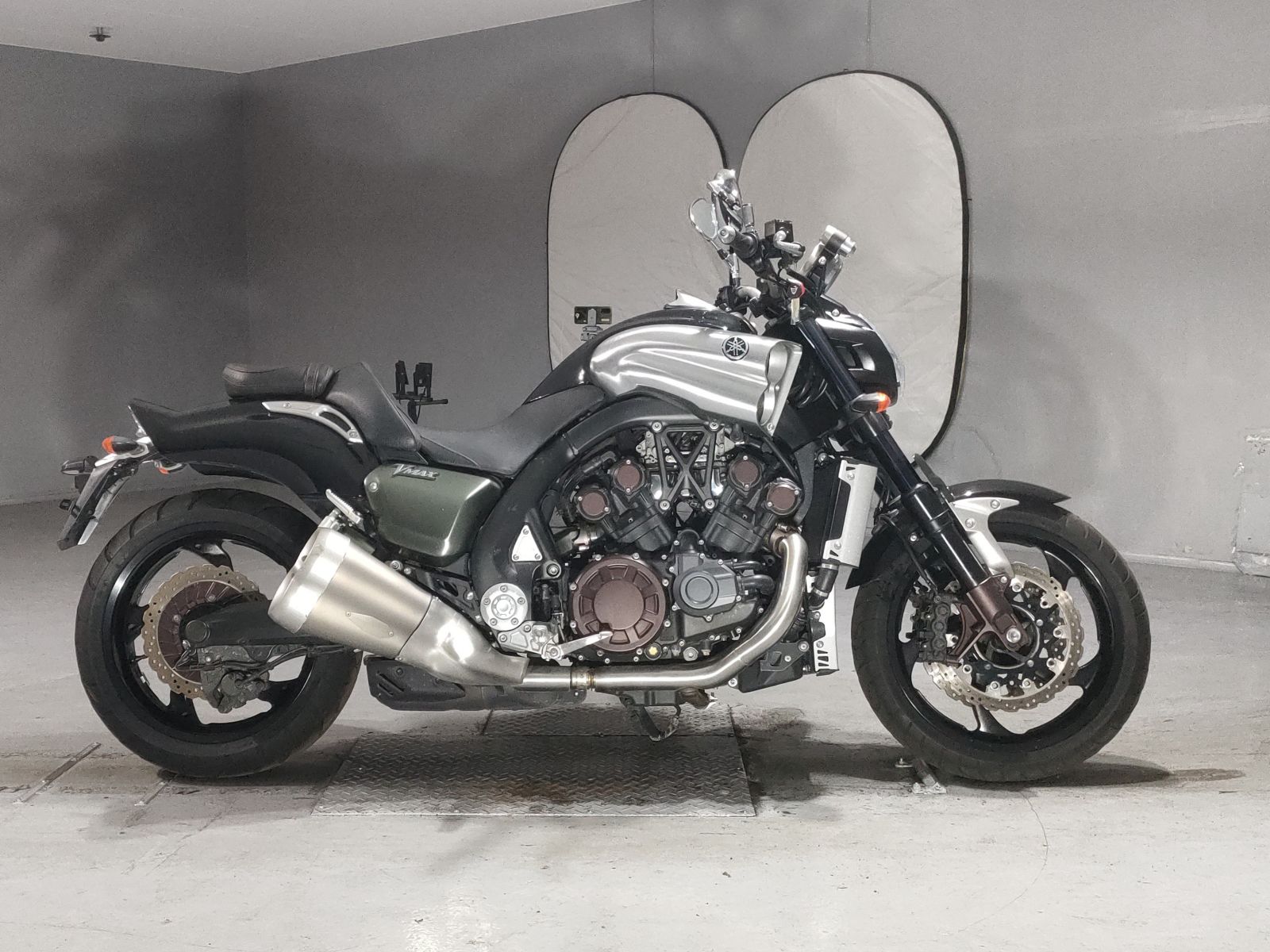 Yamaha V-MAX
