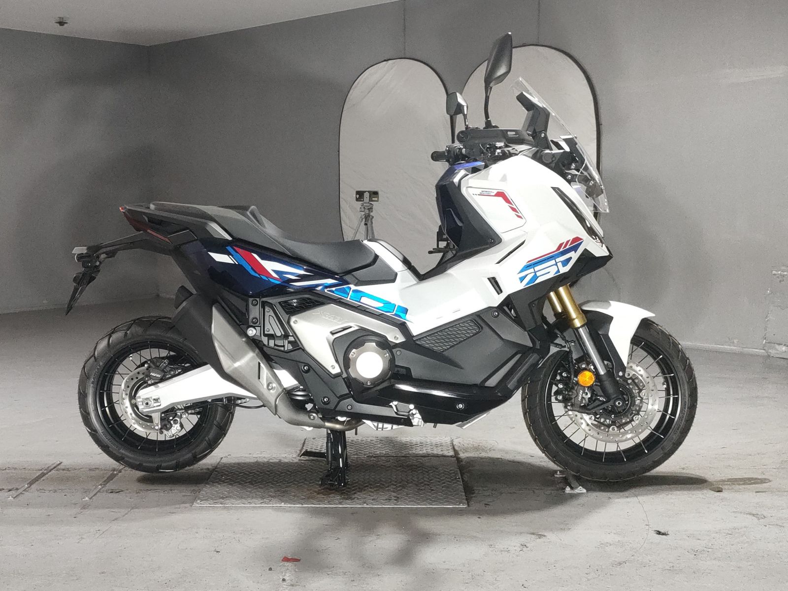 OTHER X-ADV