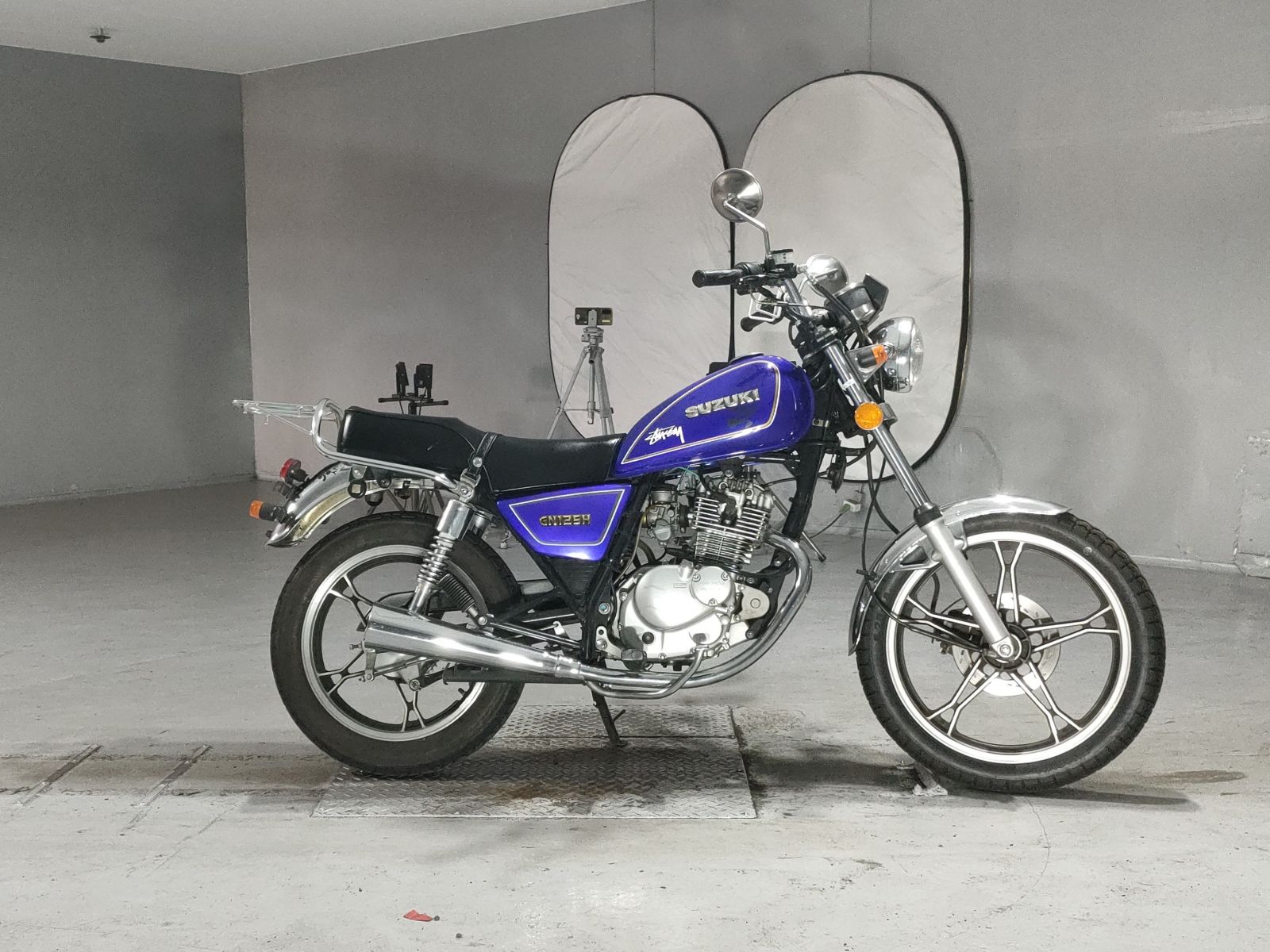 Suzuki GN125H