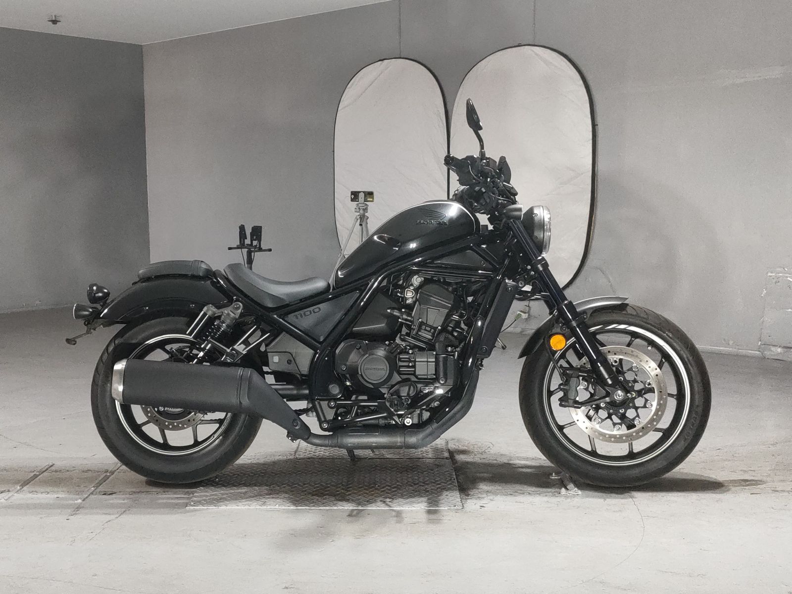 OTHER REBEL 1100DCT