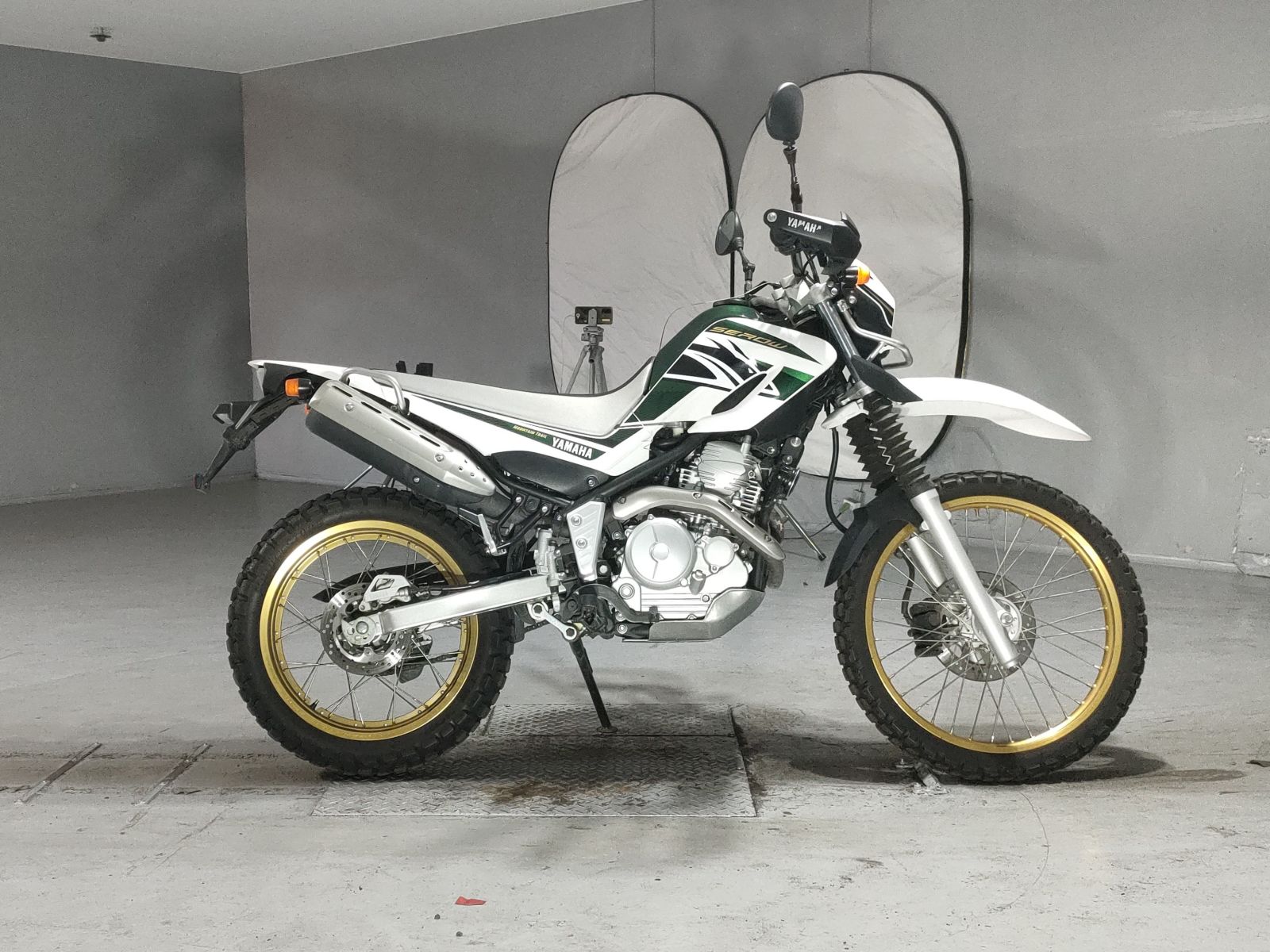 Yamaha SEROW 250