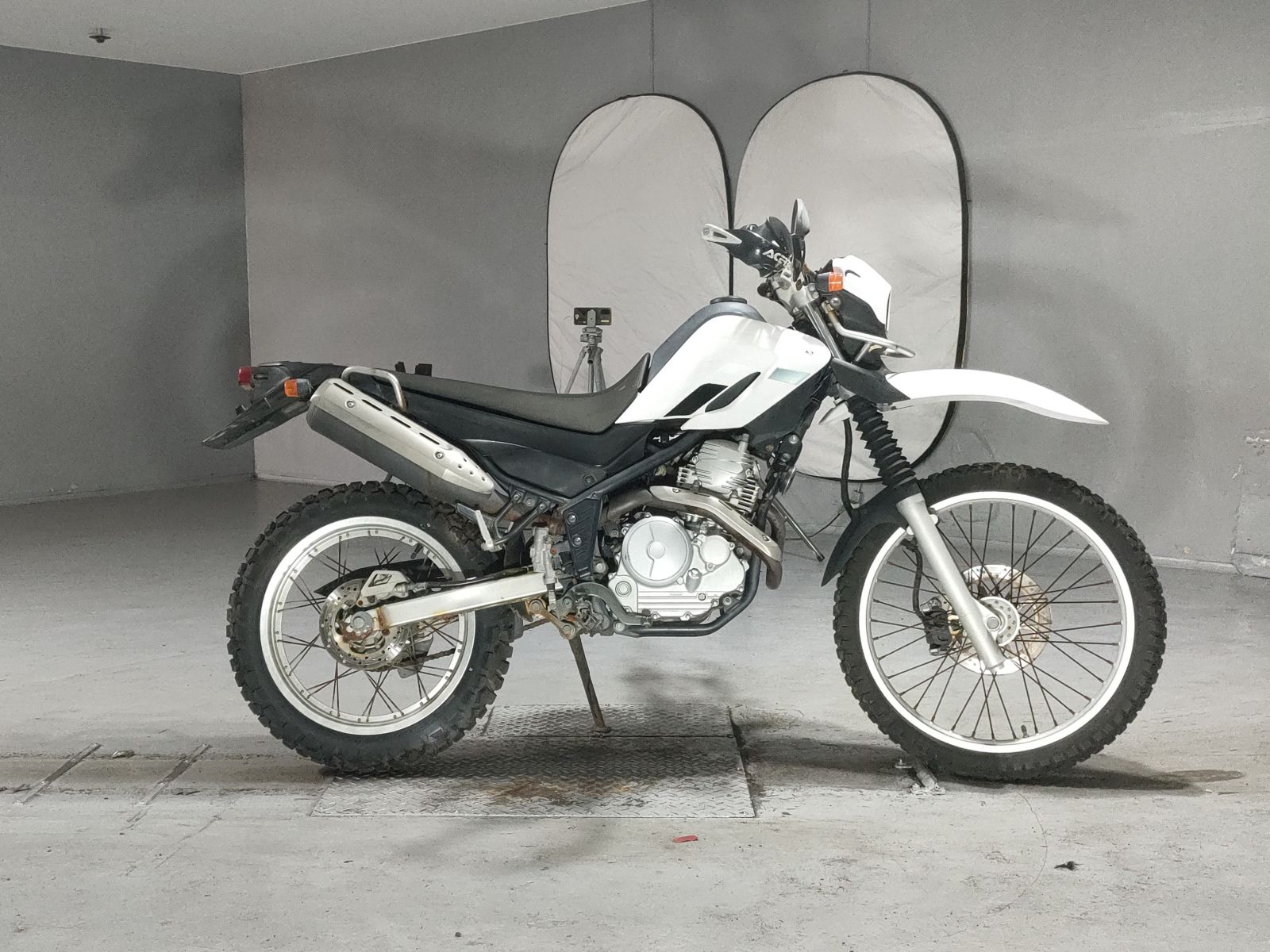 Yamaha SEROW 250