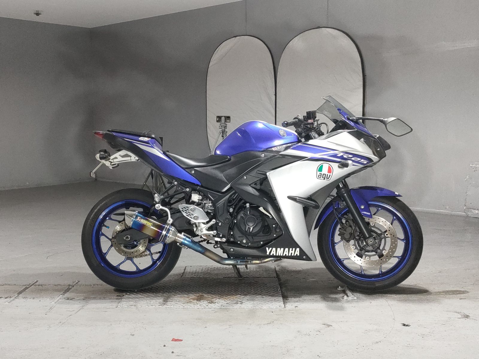 Yamaha YZF-R25