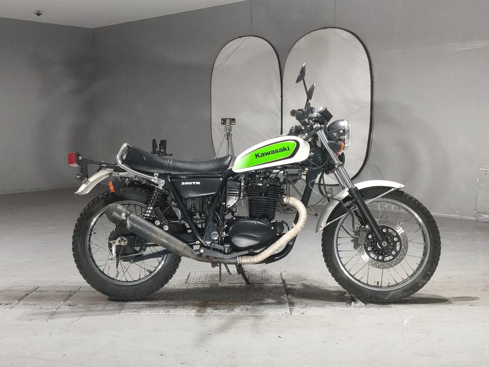 Kawasaki 250TR