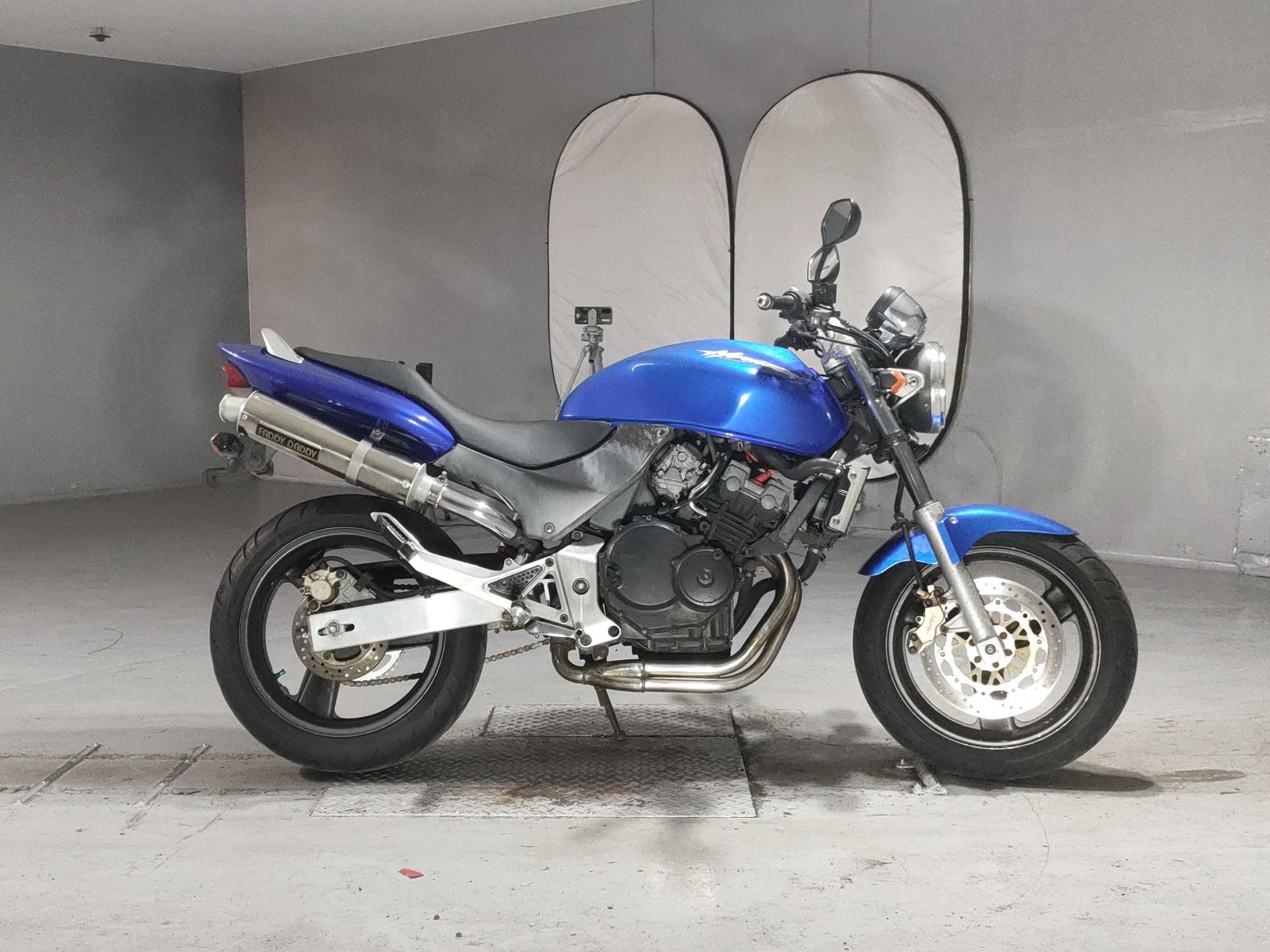 Honda HORNET250