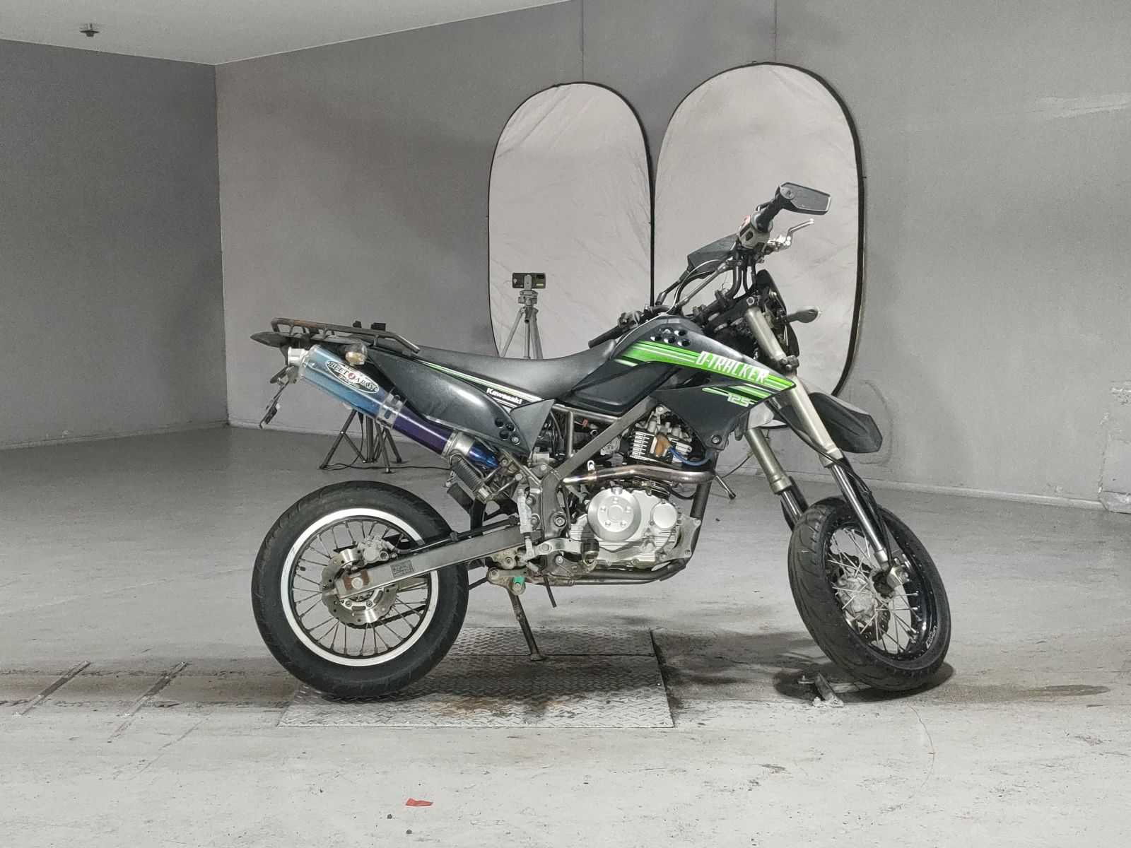 OTHER D TRACKER 125