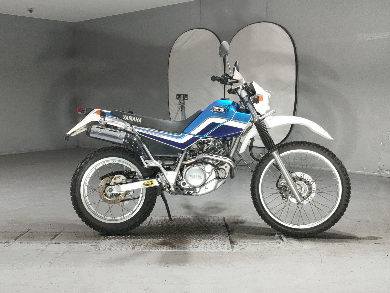 Yamaha SEROW 225W