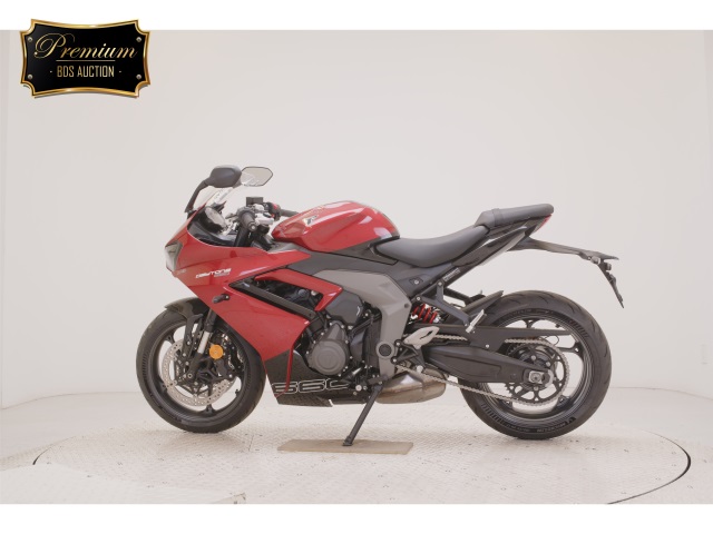 OTHER TRIUMPH DAYTONA 660