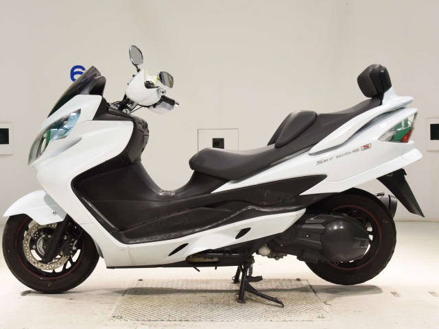 Suzuki SKYWAVE 400S-3