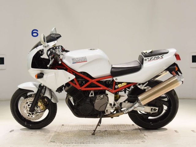 Yamaha TRX850