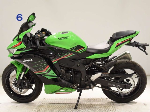 OTHER ZX-4R SE