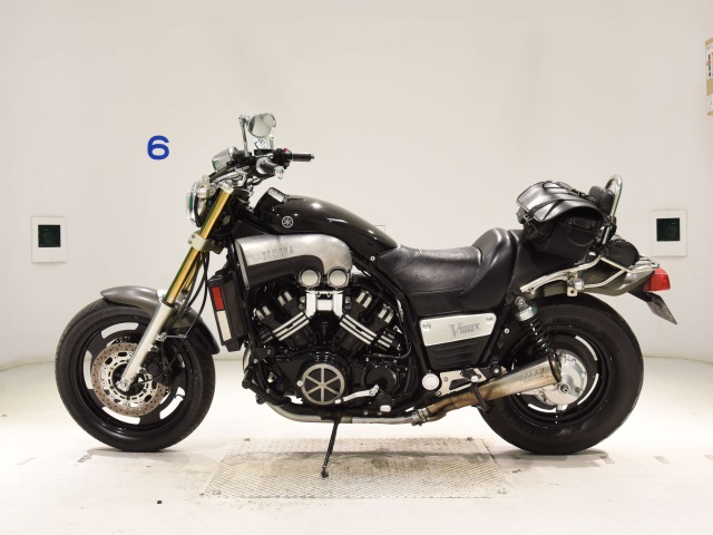 Yamaha V-MAX