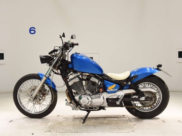 Yamaha VIRAGO 250