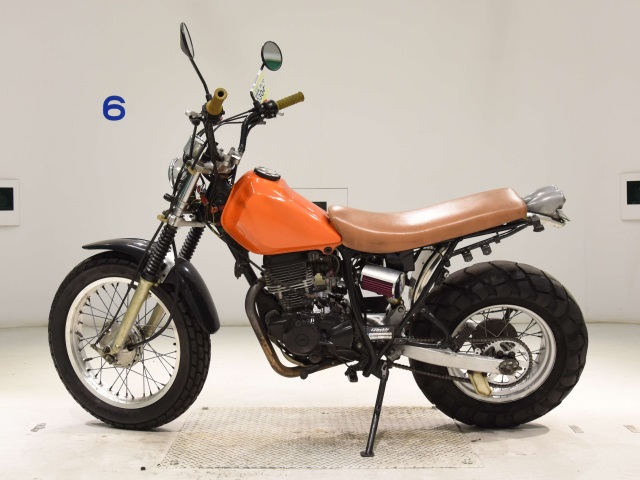 Yamaha TW200