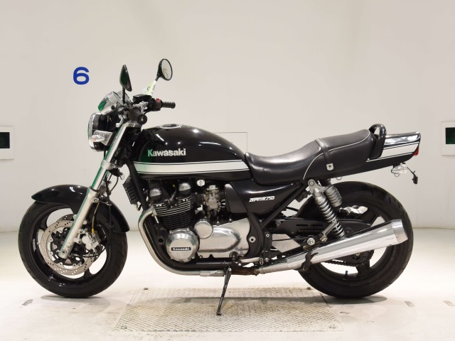 Kawasaki ZEPHYR750
