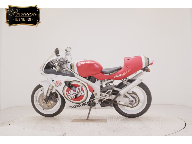 Suzuki RGV250