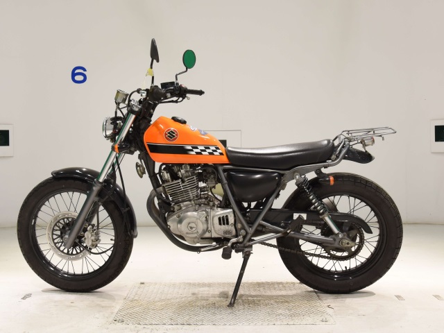 Suzuki GLASS TRACKER BIG BOY