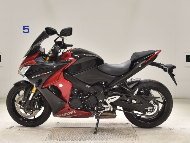 Suzuki GSX-S1000F