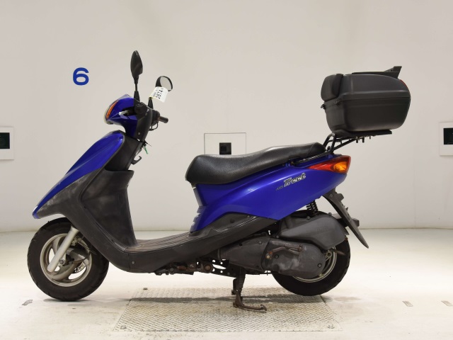 Yamaha AXIS125