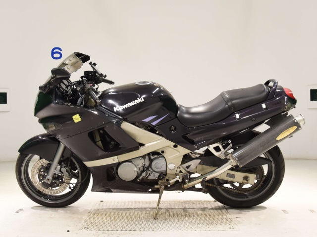 Kawasaki ZZR400-2