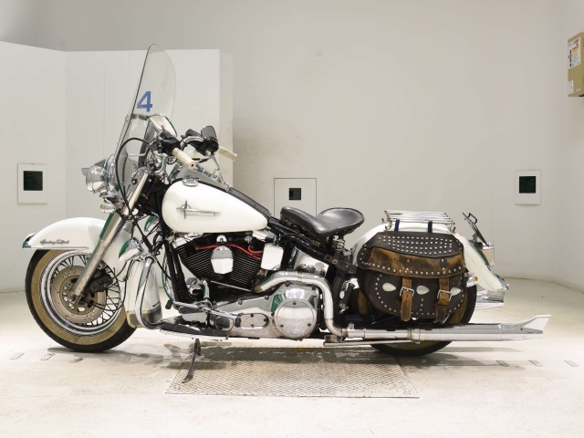 Harley-Davidson HARLEY FLSTC1340