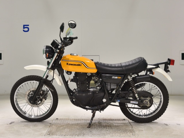 Kawasaki 250TR