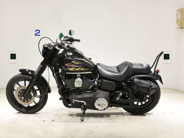 Harley-Davidson HARLEY FXDB1580