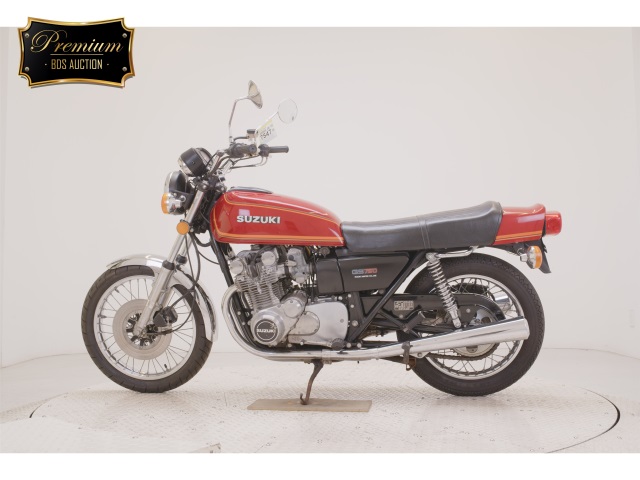 Suzuki GS750