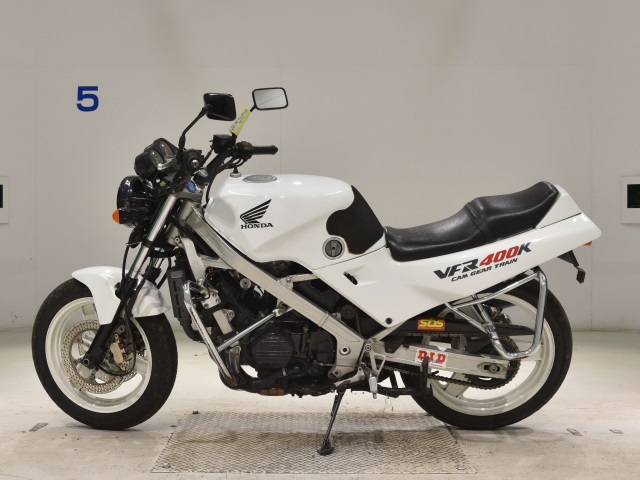 Honda VFR400K