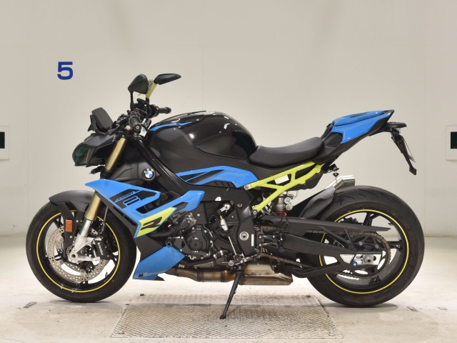 BMW BMW S1000R