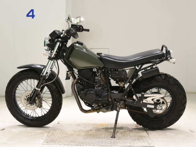 Yamaha TW225