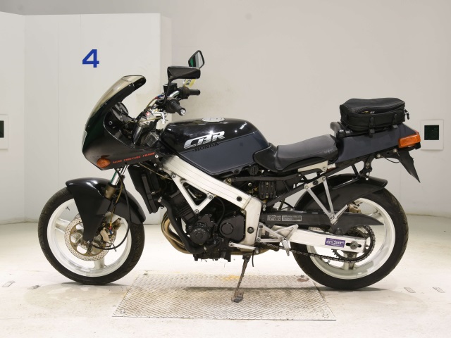 Honda CBR250R