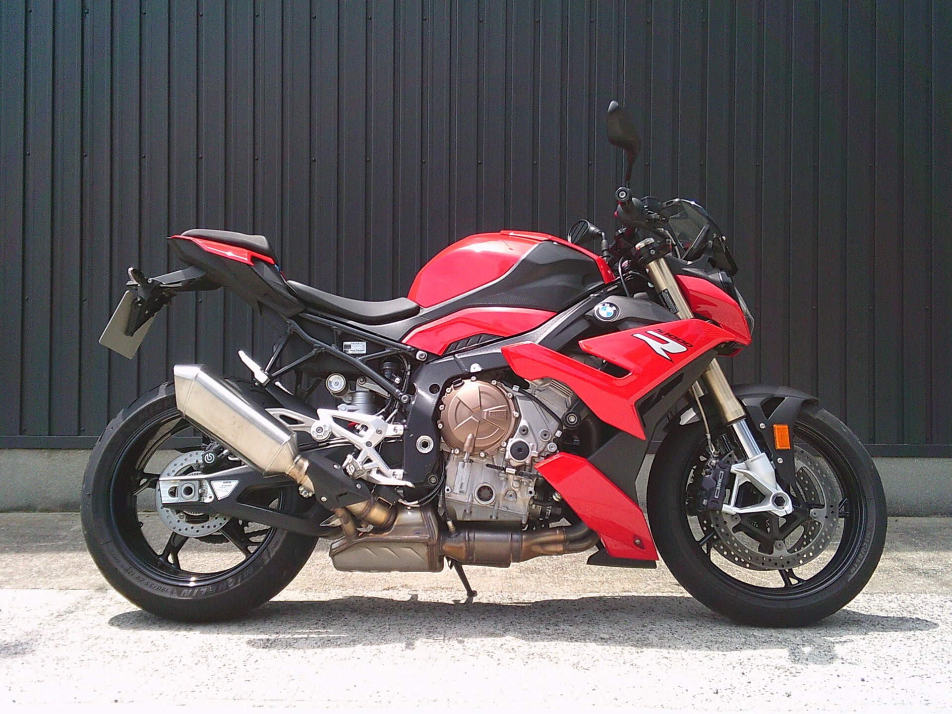 BMW BMW S1000R