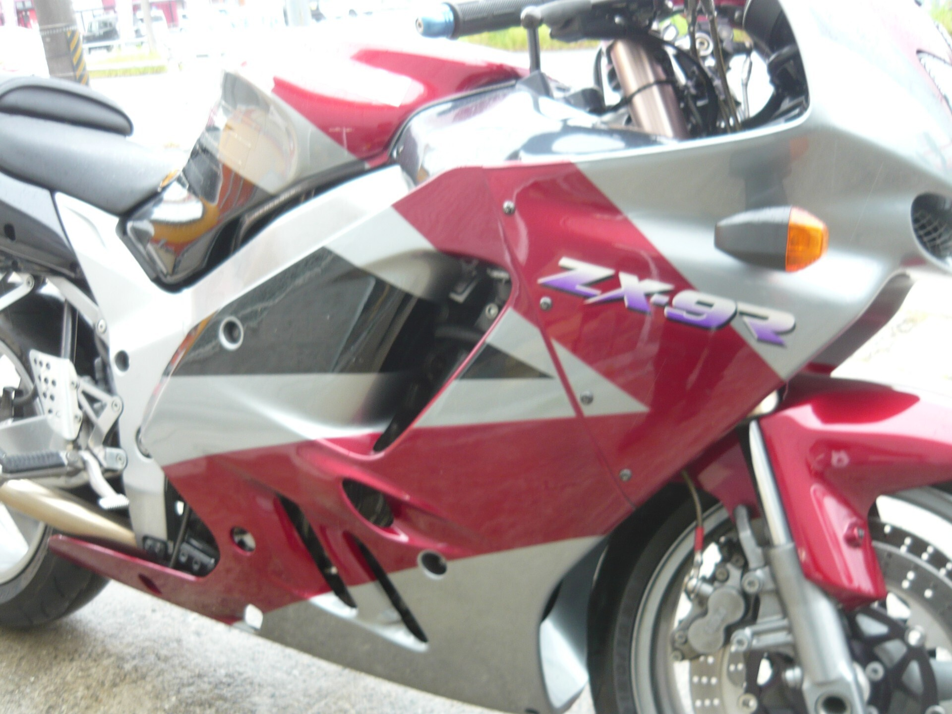Kawasaki ZX-9R
