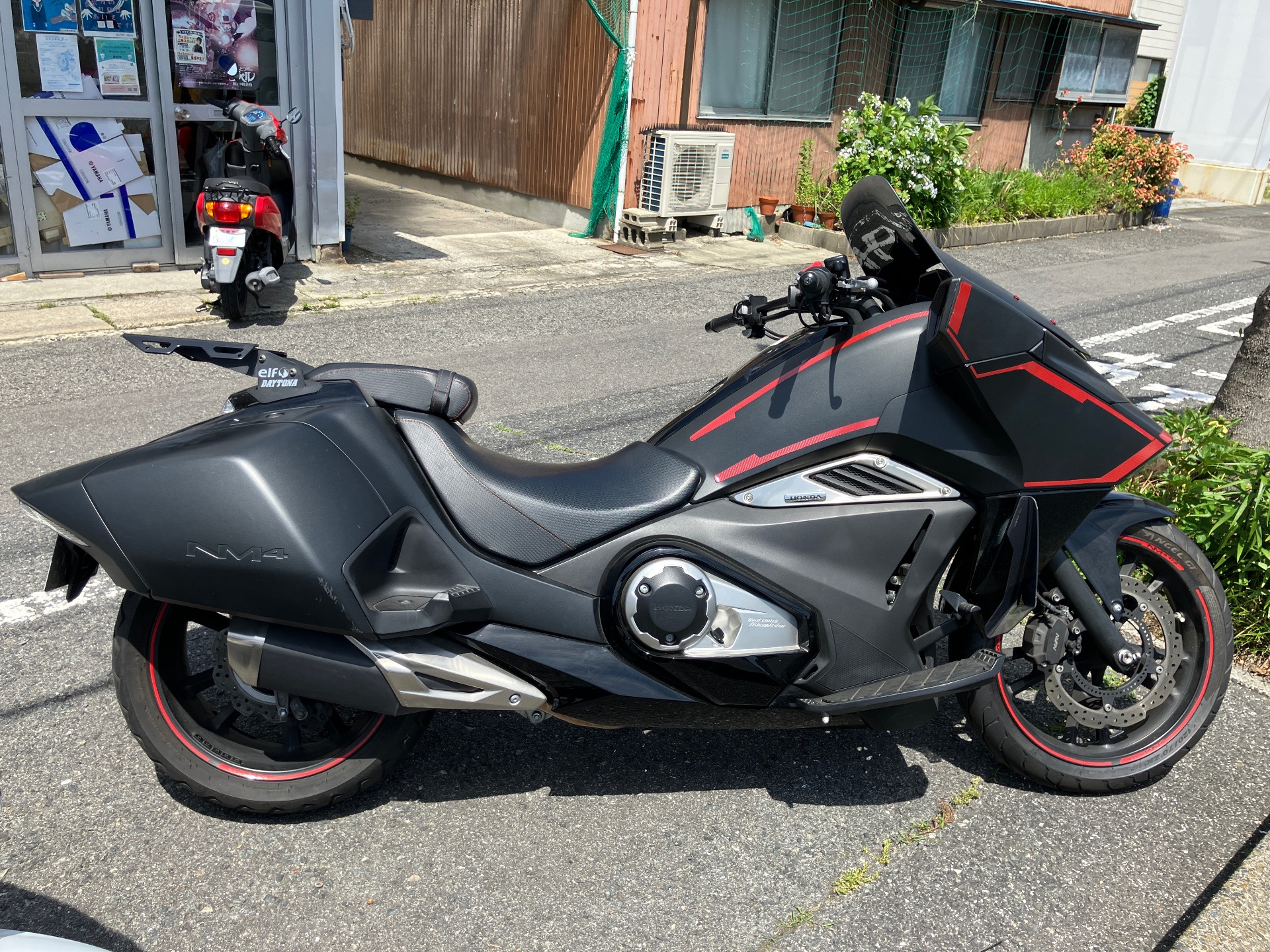 Honda NM4-02