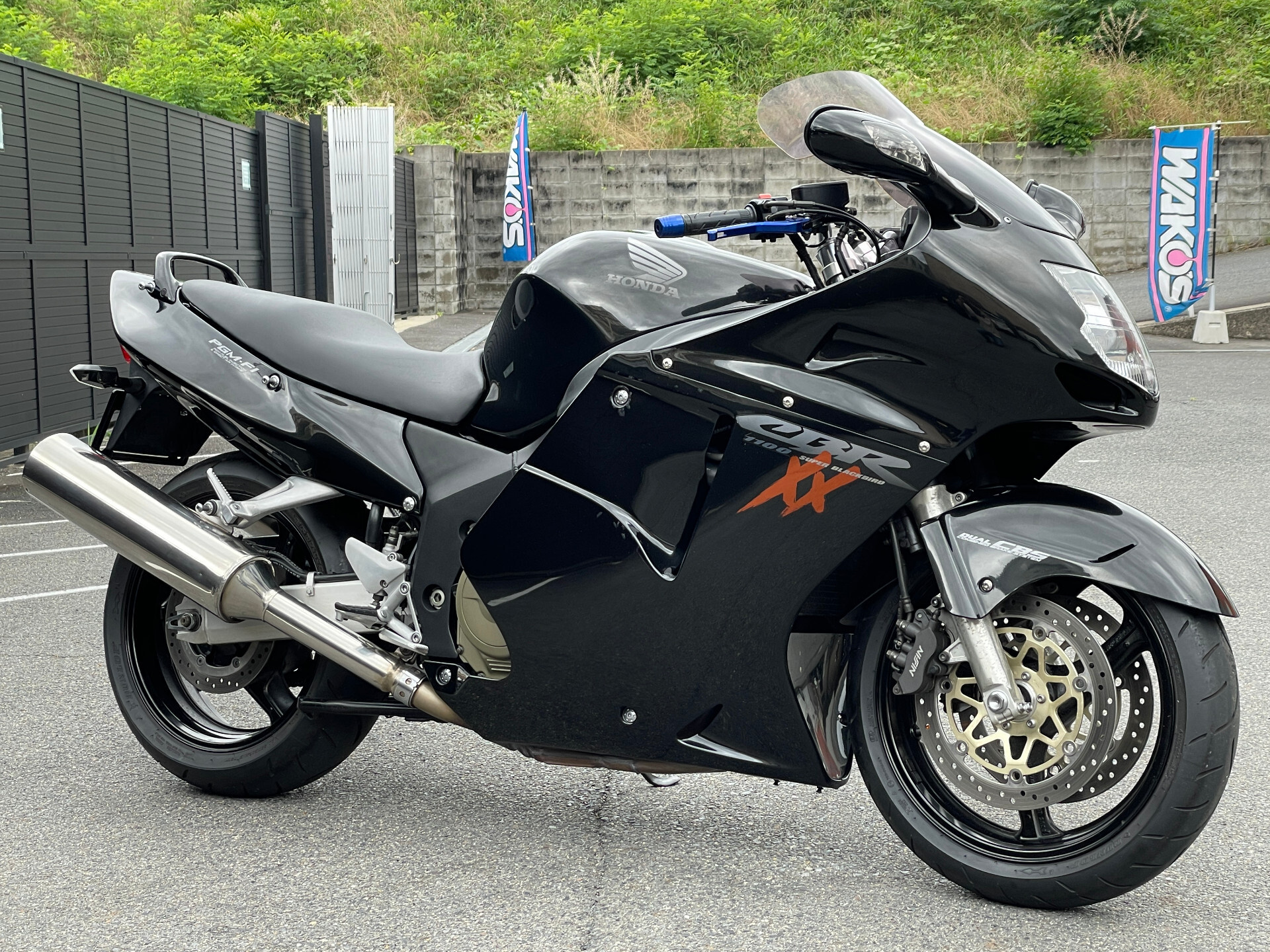 Honda CBR1100XX