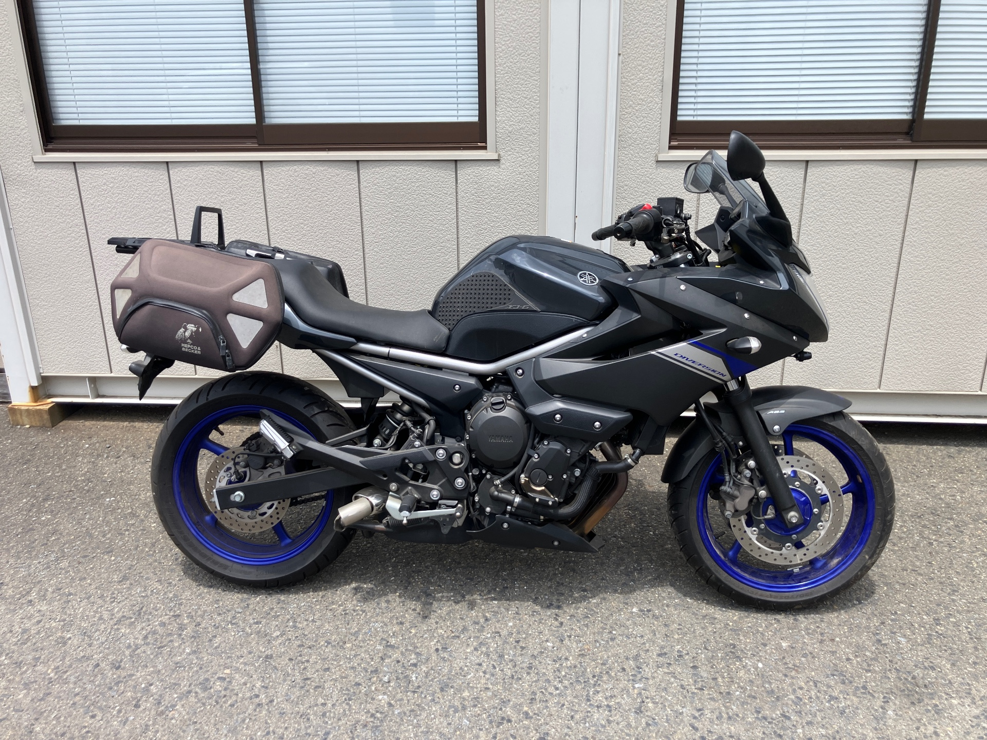 Yamaha XJ6 DIVERSION ABS