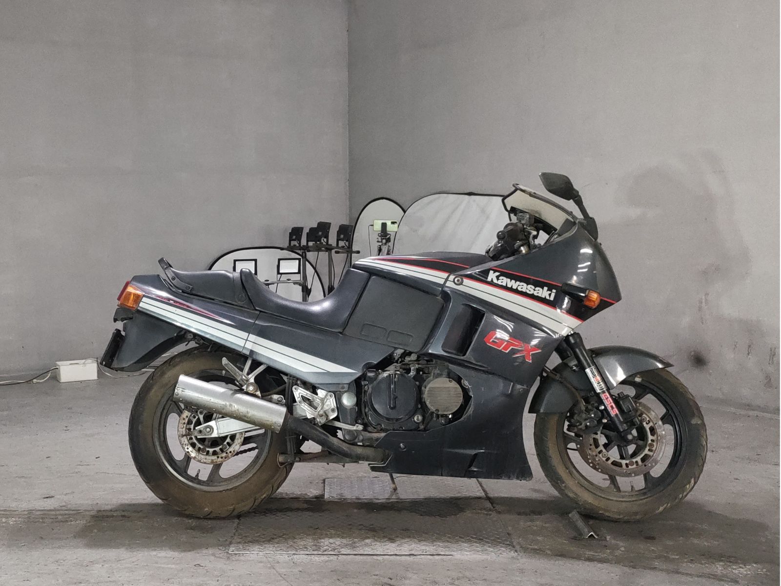 Kawasaki GPX400R