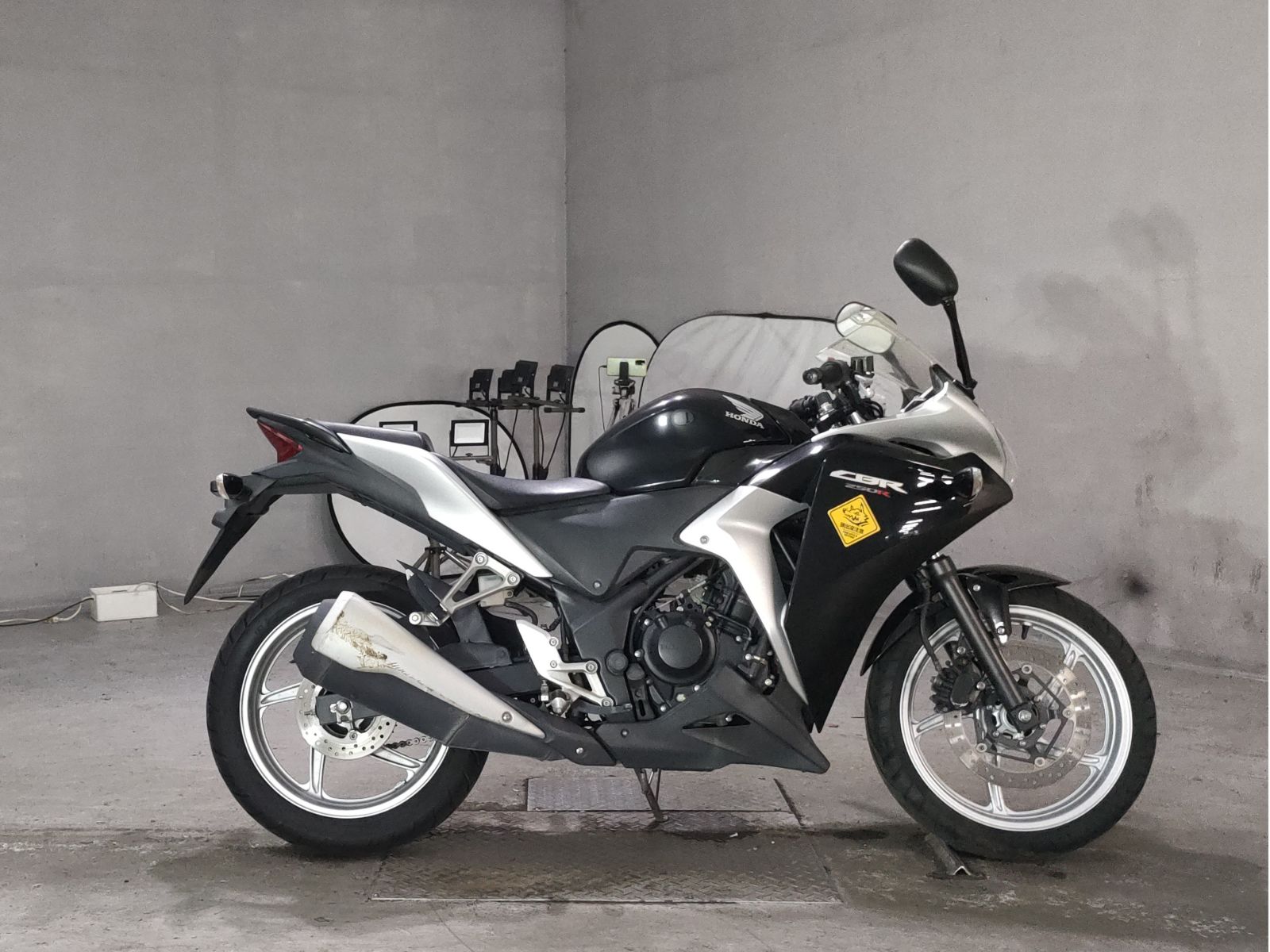 Honda CBR250R