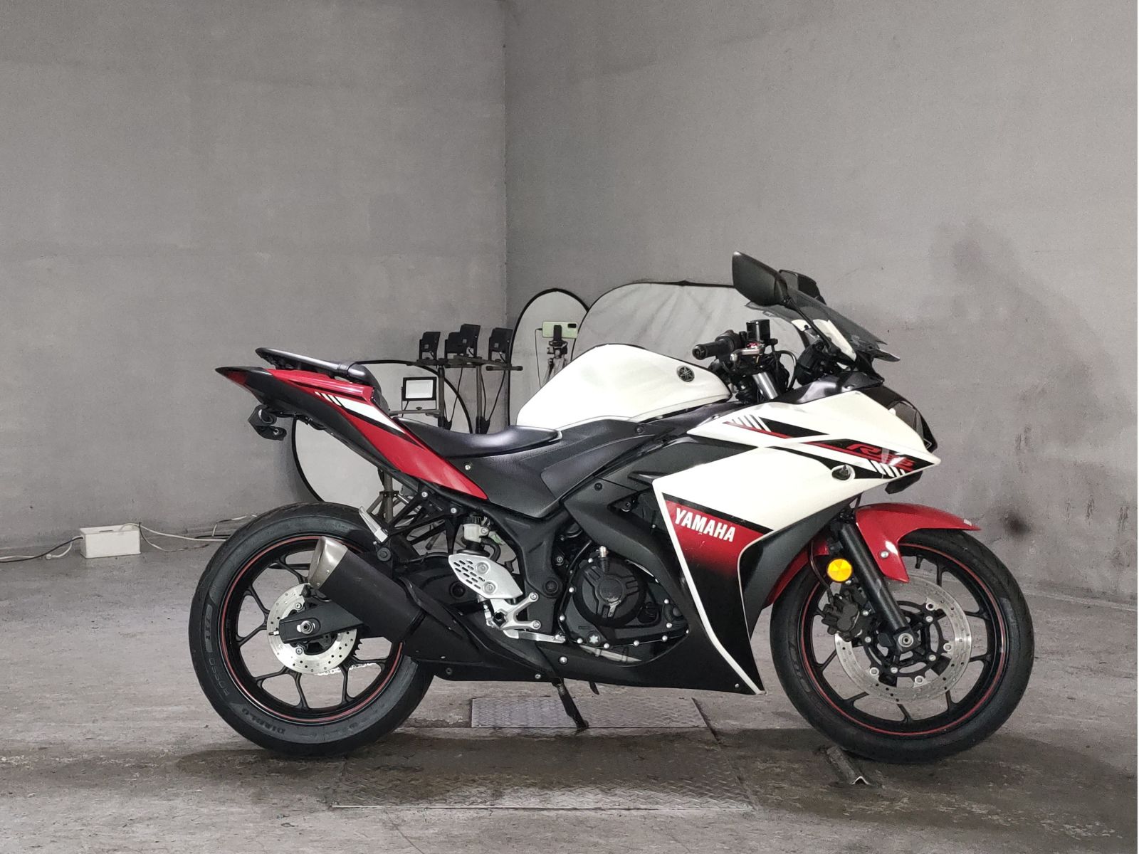 Yamaha YZF-R25