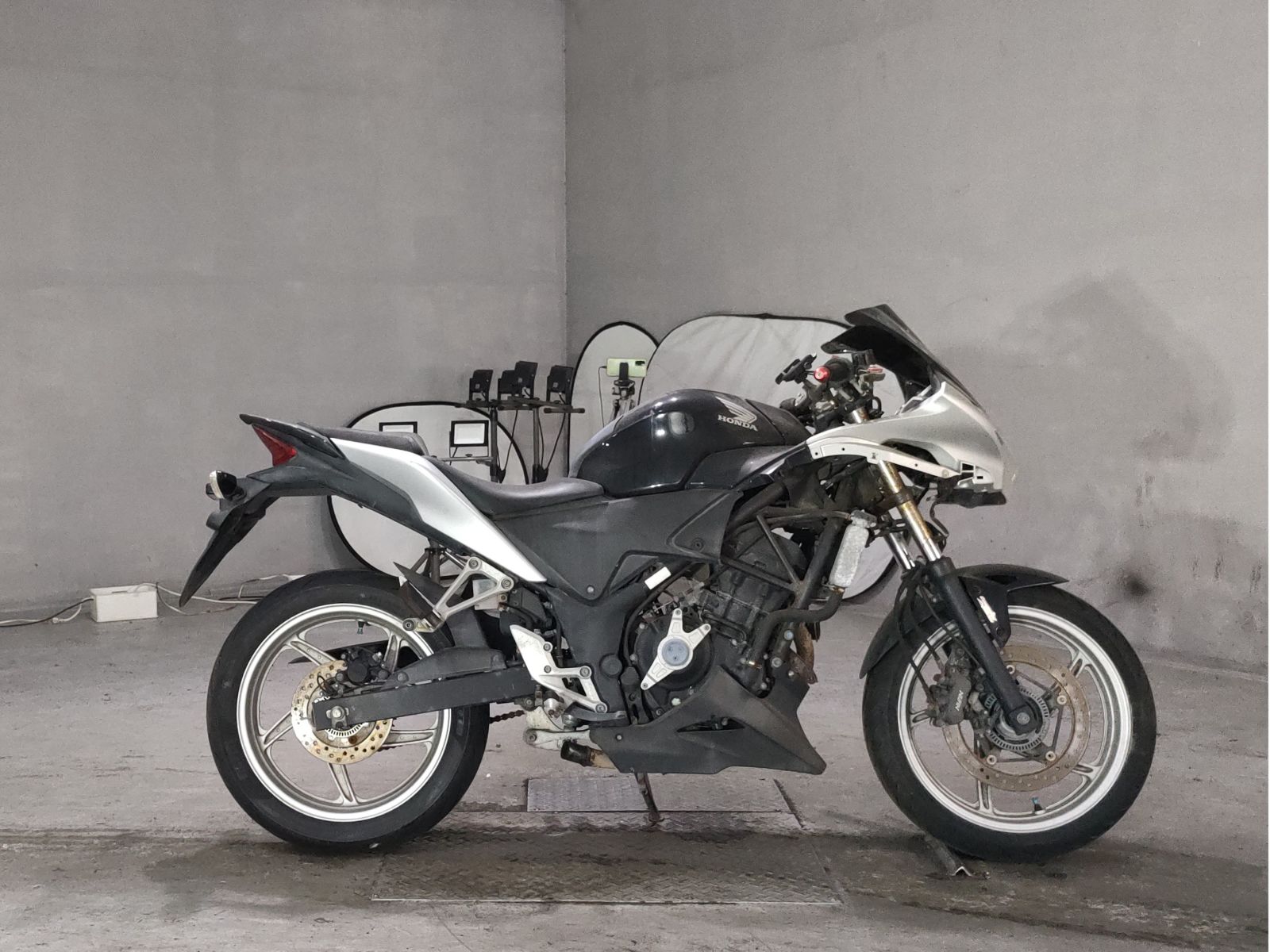 Honda CBR250R