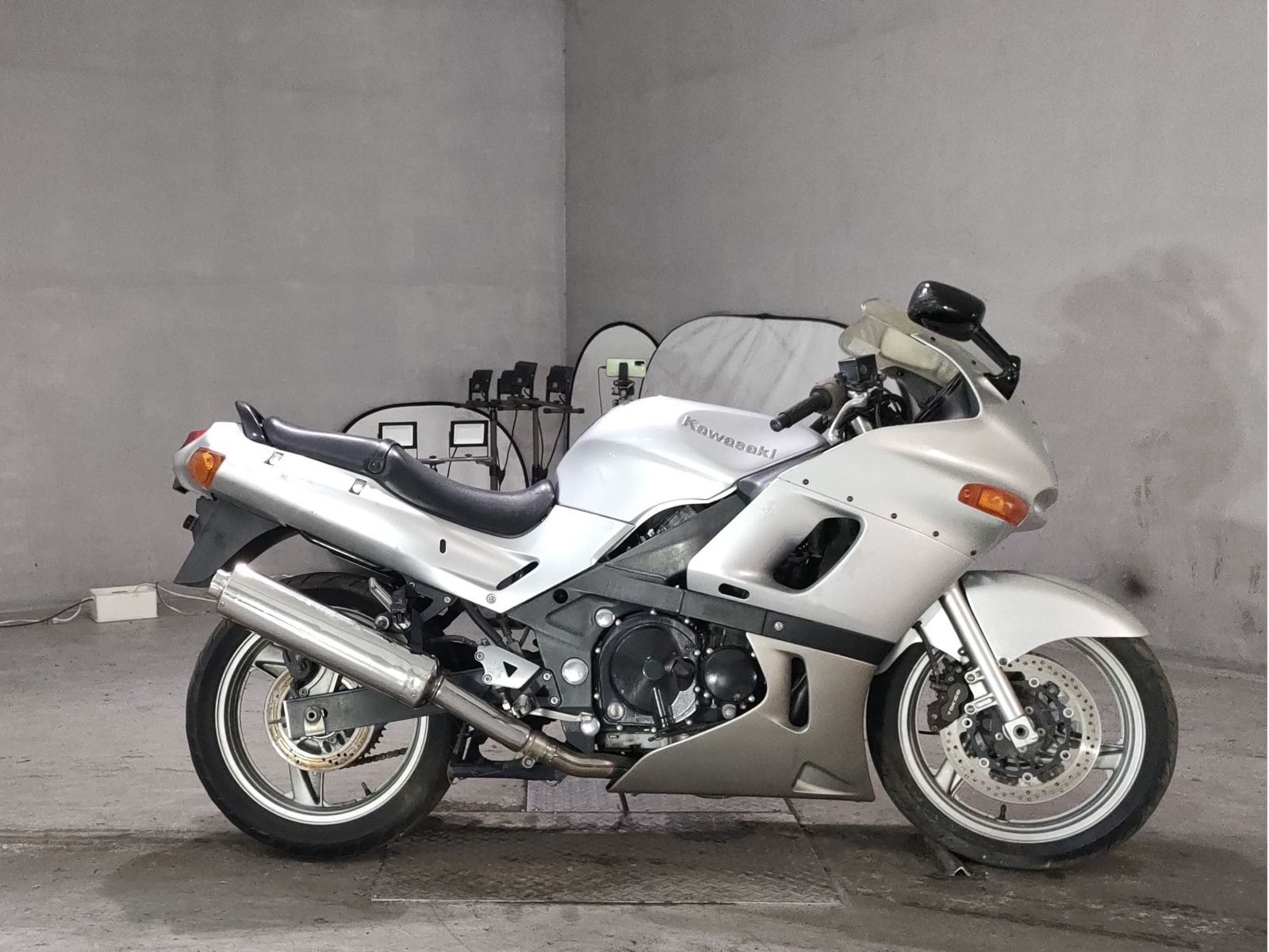 Kawasaki ZZR400